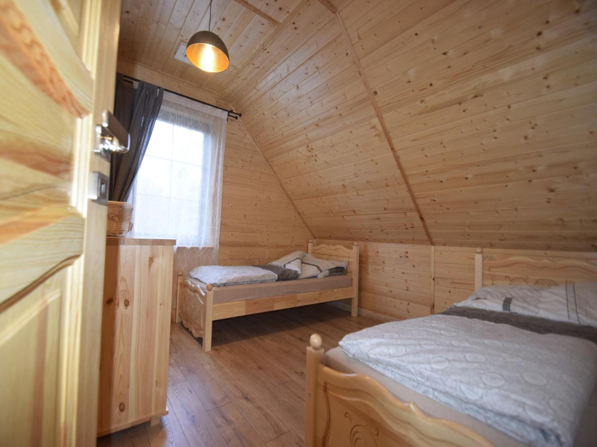 Wooden Holiday Home In Skrzynia With Terrace Osiek  Kültér fotó